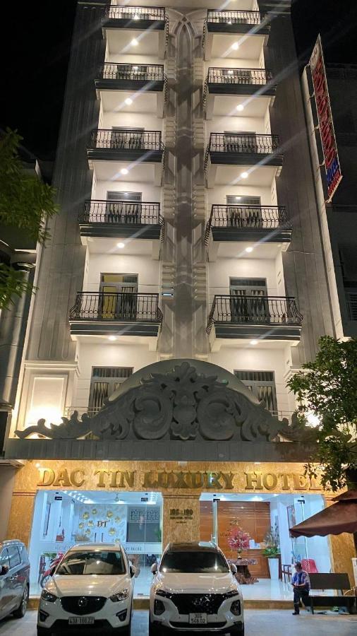Dac Tin Luxury Hotel Tuy Hoa Exteriör bild