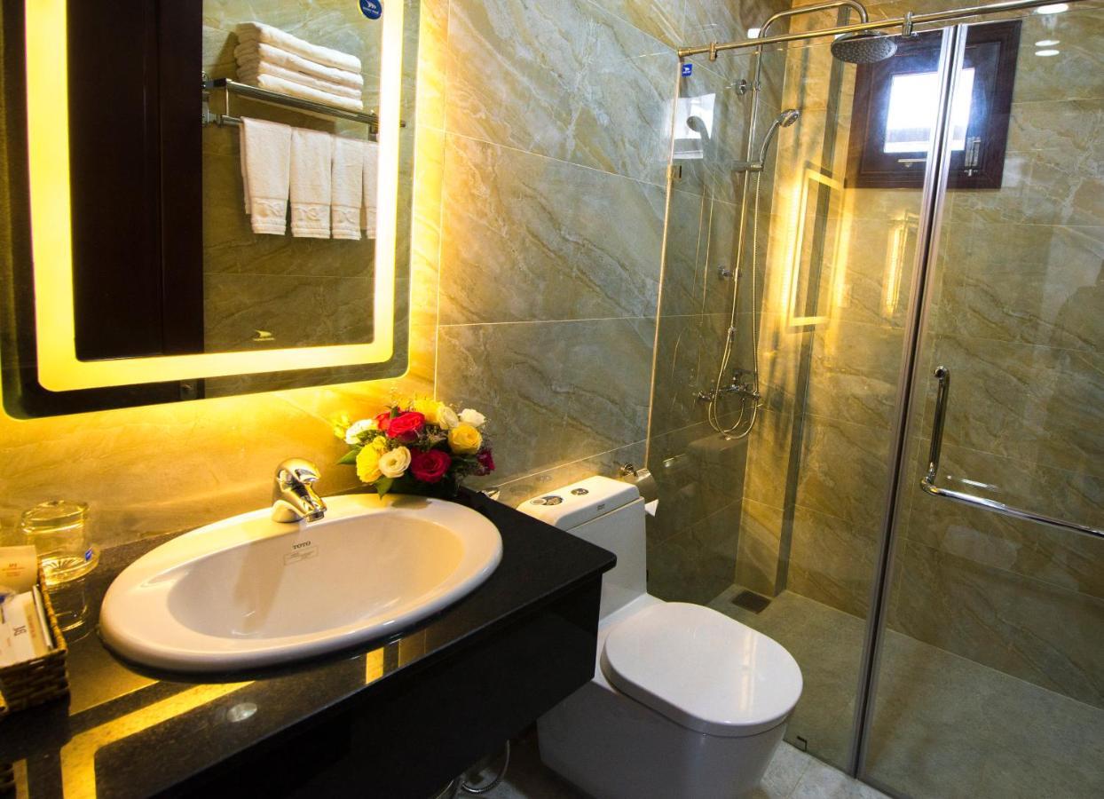 Dac Tin Luxury Hotel Tuy Hoa Exteriör bild